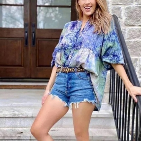 CAbi Woodstock Tie Dye Print Button Front Top Blouse #5714 - Picture 5 of 8